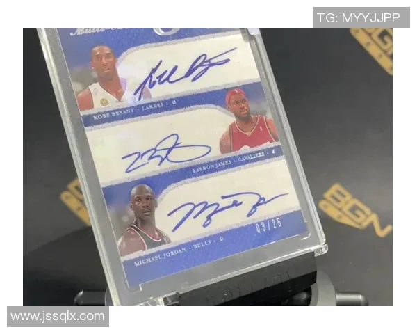 《足球球星卡25:深入解析全球顶级球员卡片的收藏与投资价值》 《足球球星卡25:深入解析全球顶级球员卡片的收藏与投资价值》